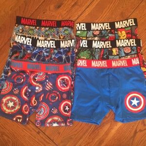 6 pairs of Boys Marvel boxer briefs, size 6